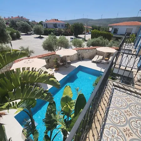 Tarcin מלון אלאקאטי