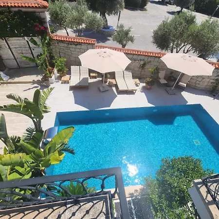 מלון Tarcin אלאקאטי