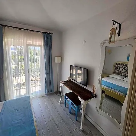 Tarcin Hotel Alaçatı